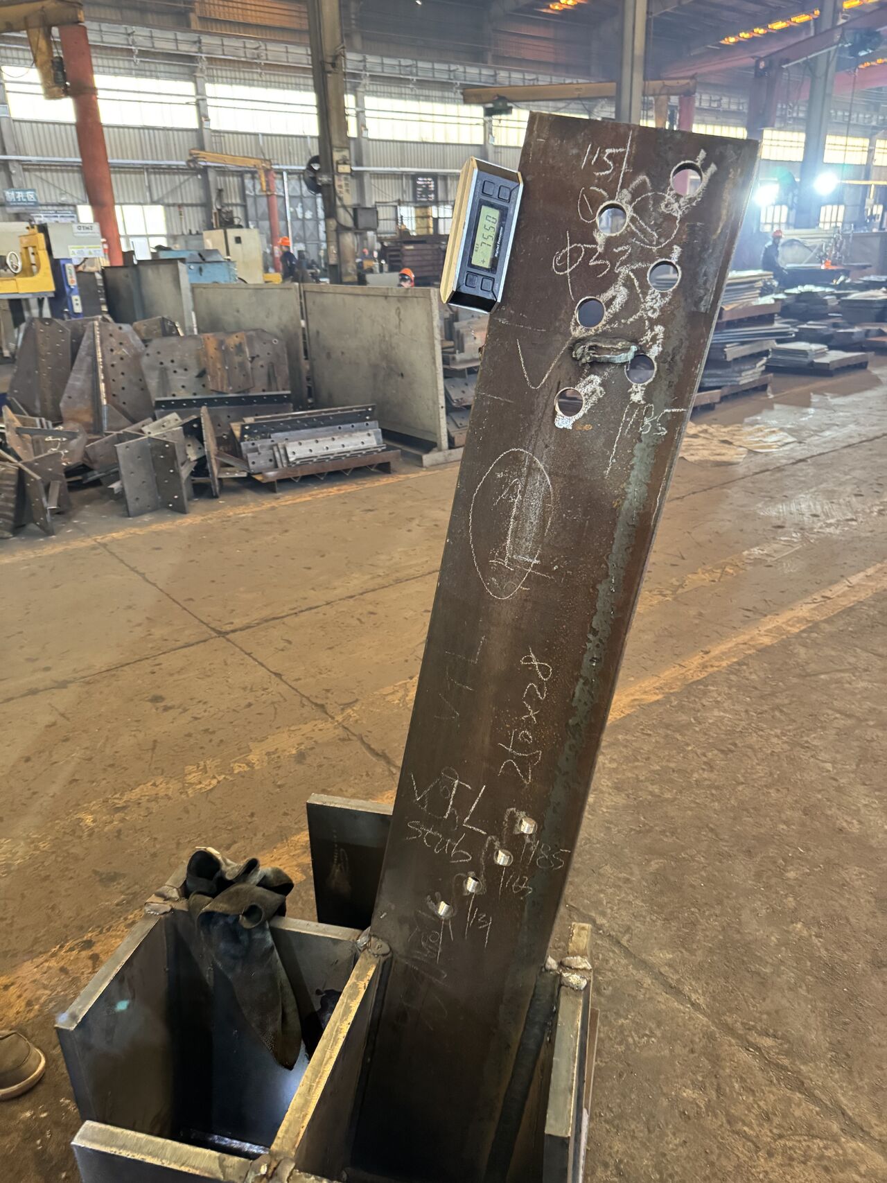 HumeLink West tower member marking
